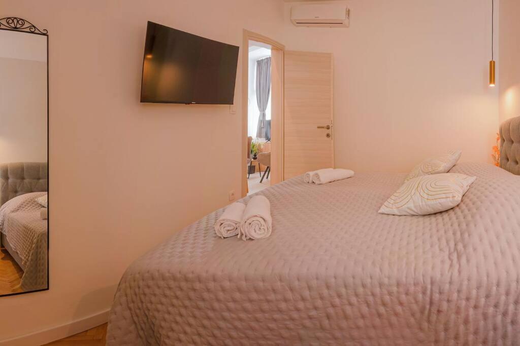 Luksuzni Apartman Ribica U Samom Centru Grada Split Bagian luar foto